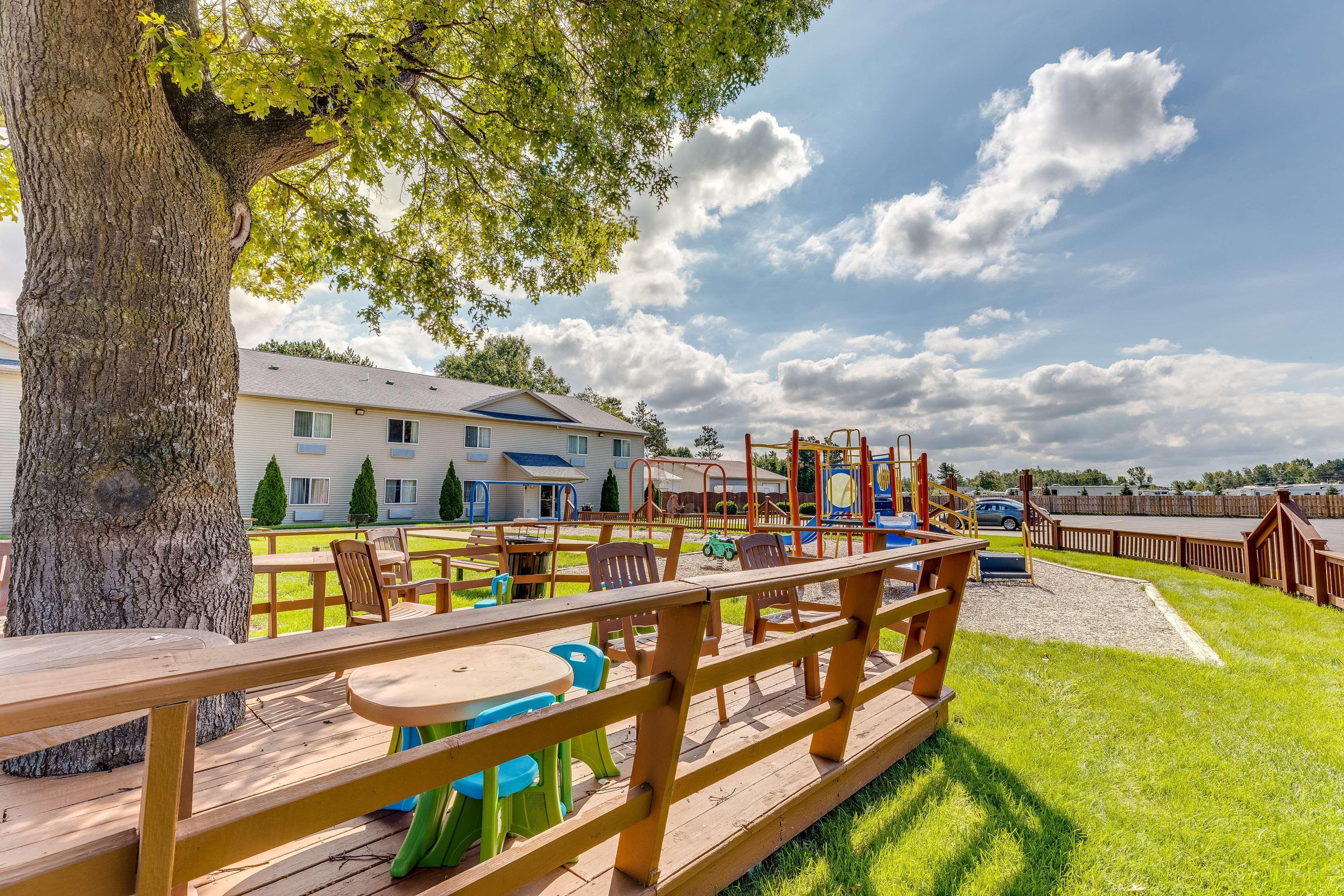 Best Western Lakewinds Ludington Extérieur photo