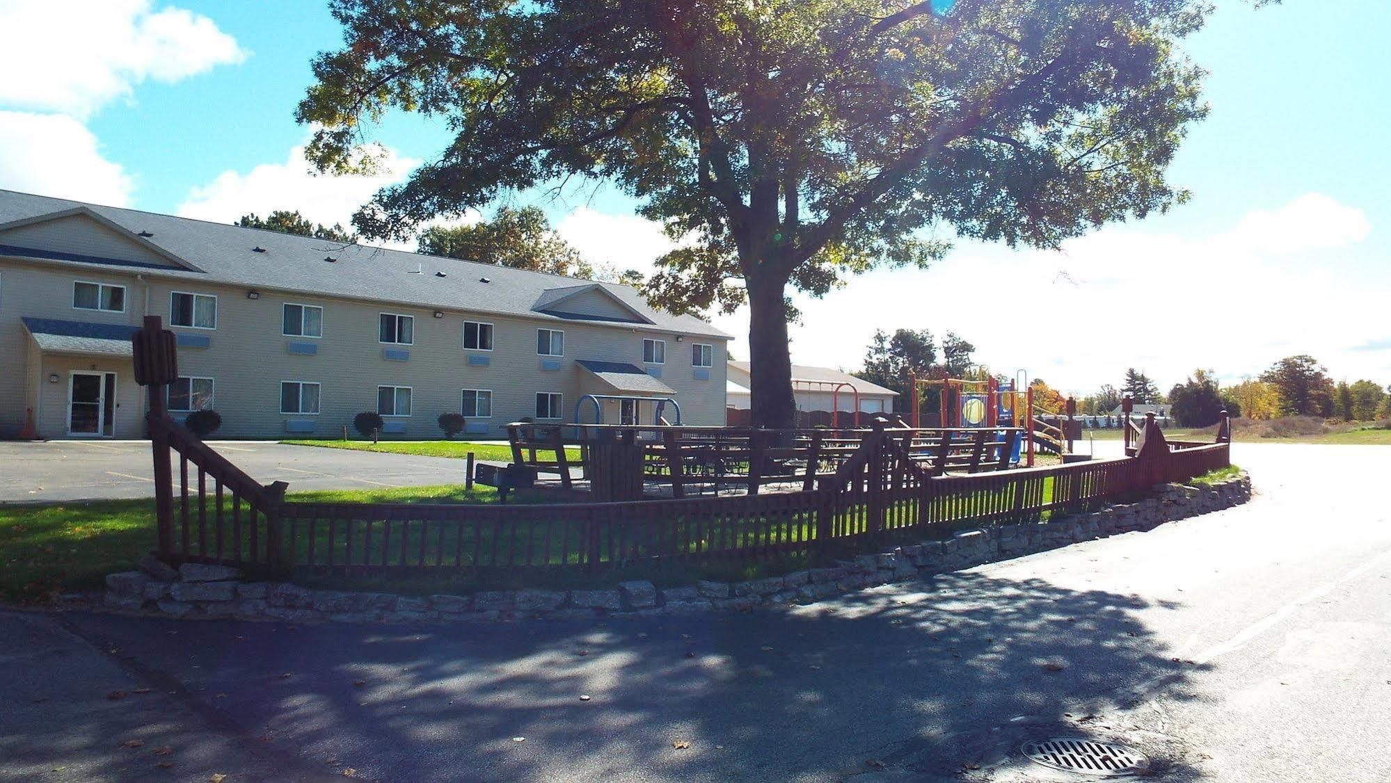 Best Western Lakewinds Ludington Extérieur photo