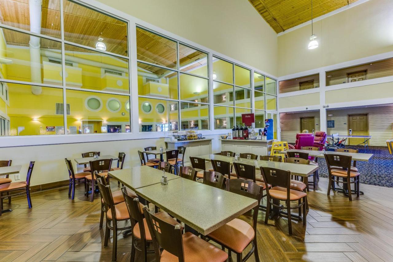 Best Western Lakewinds Ludington Extérieur photo